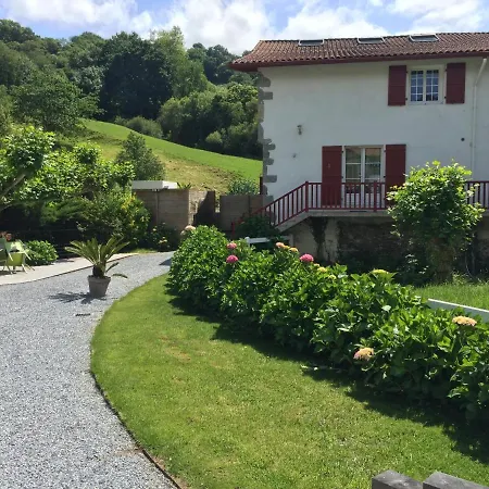 Apartment Location Eyheraldia - Votre T3 Au Coeur Du Pays Basque Hasparren